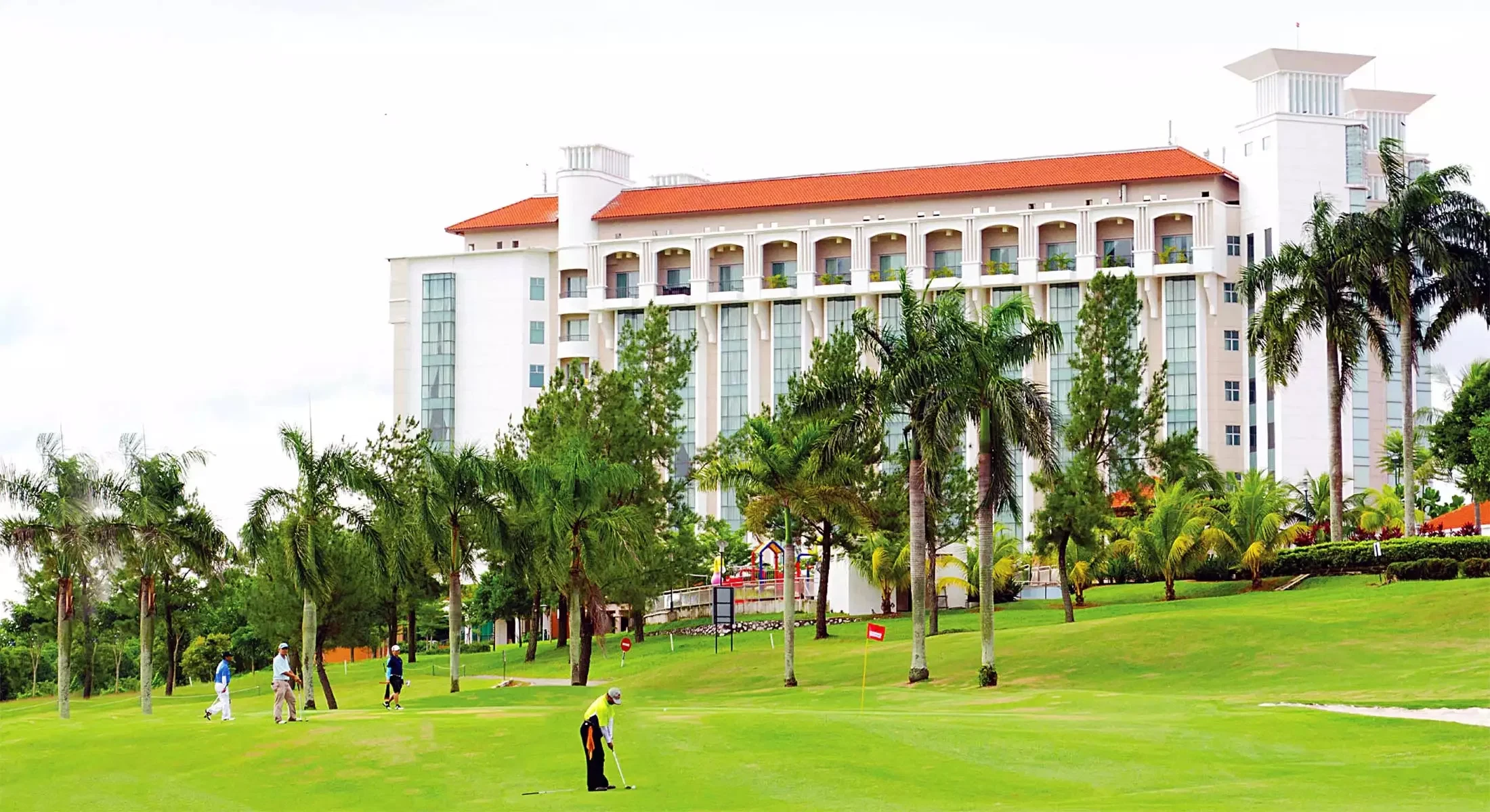 Nilai Springs G&CC 이미지 3
